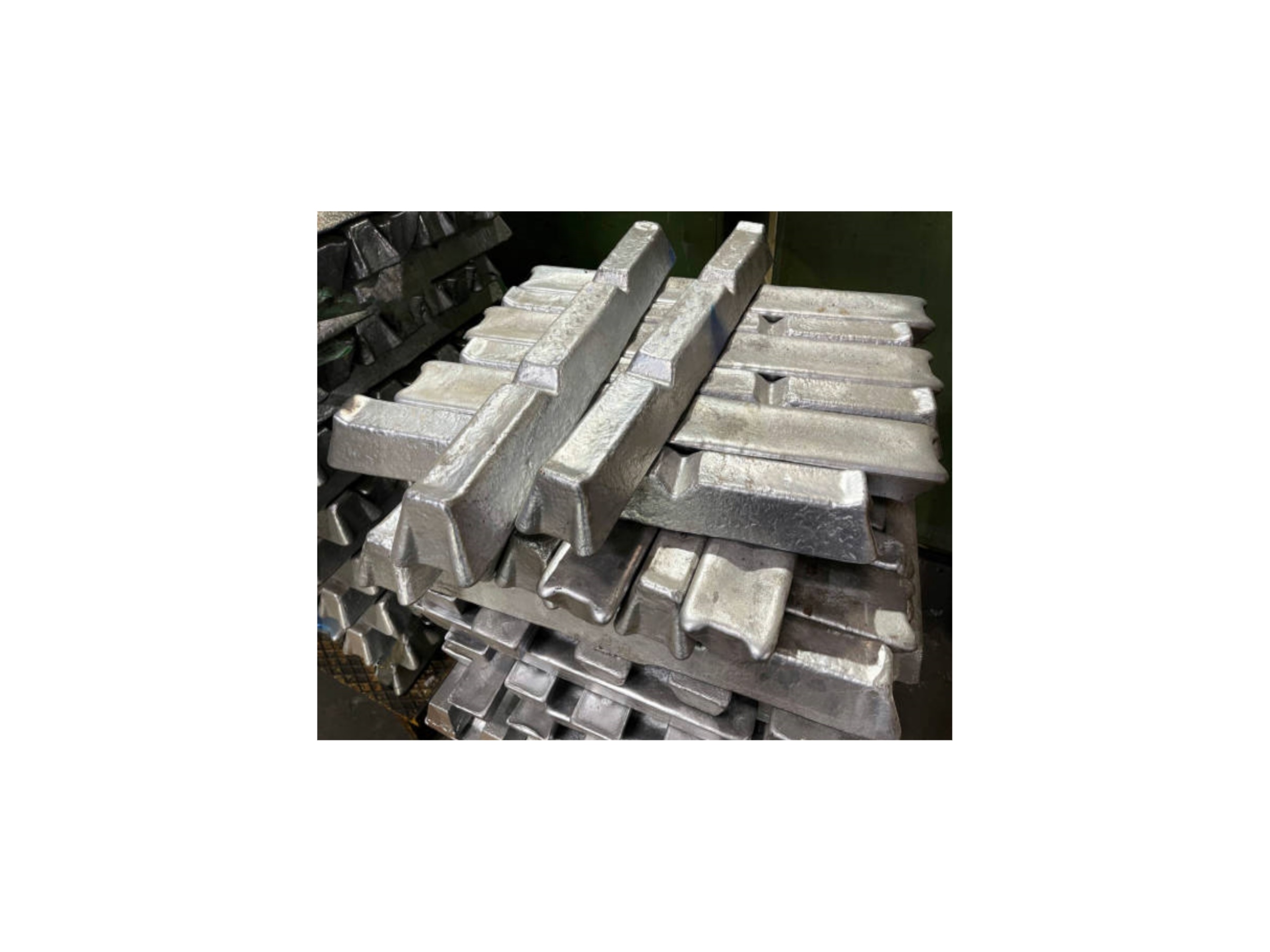 Aluminium A7 ingots 1