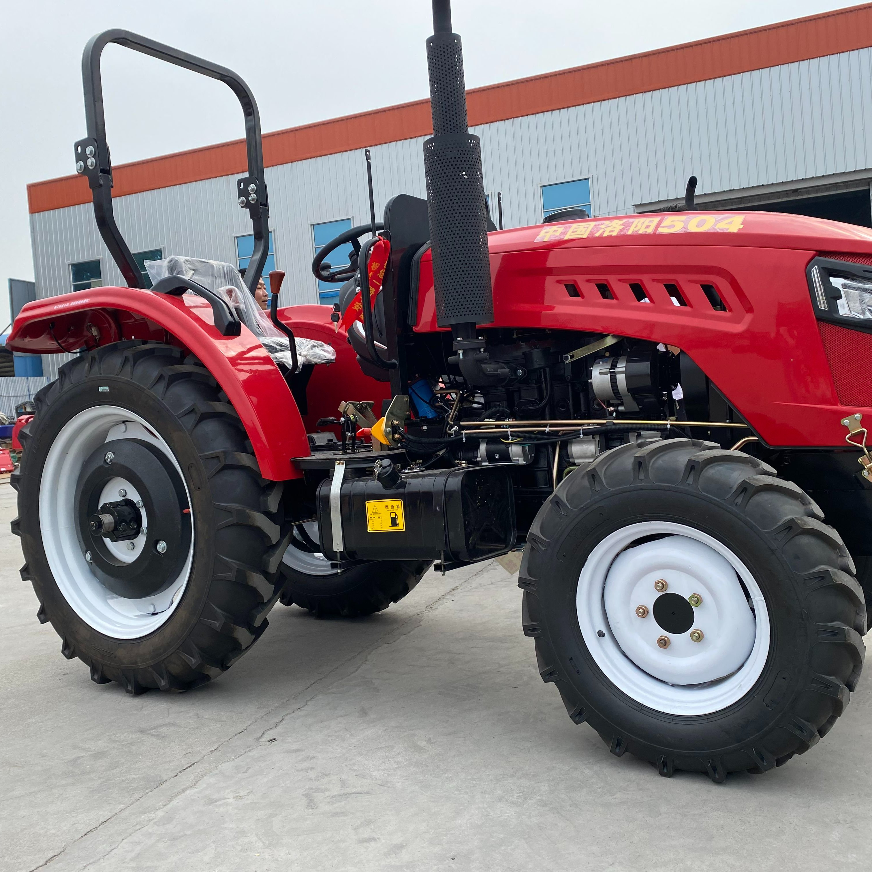 25-20000 hp wheeled tractor  1