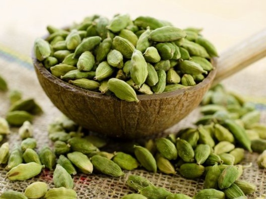 Premium Cardamom 8MM (Elaichi)| इलायची | 25kg Bag 3