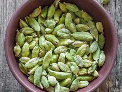 Premium Cardamom 8MM (Elaichi)| इलायची | 25kg Bag 4