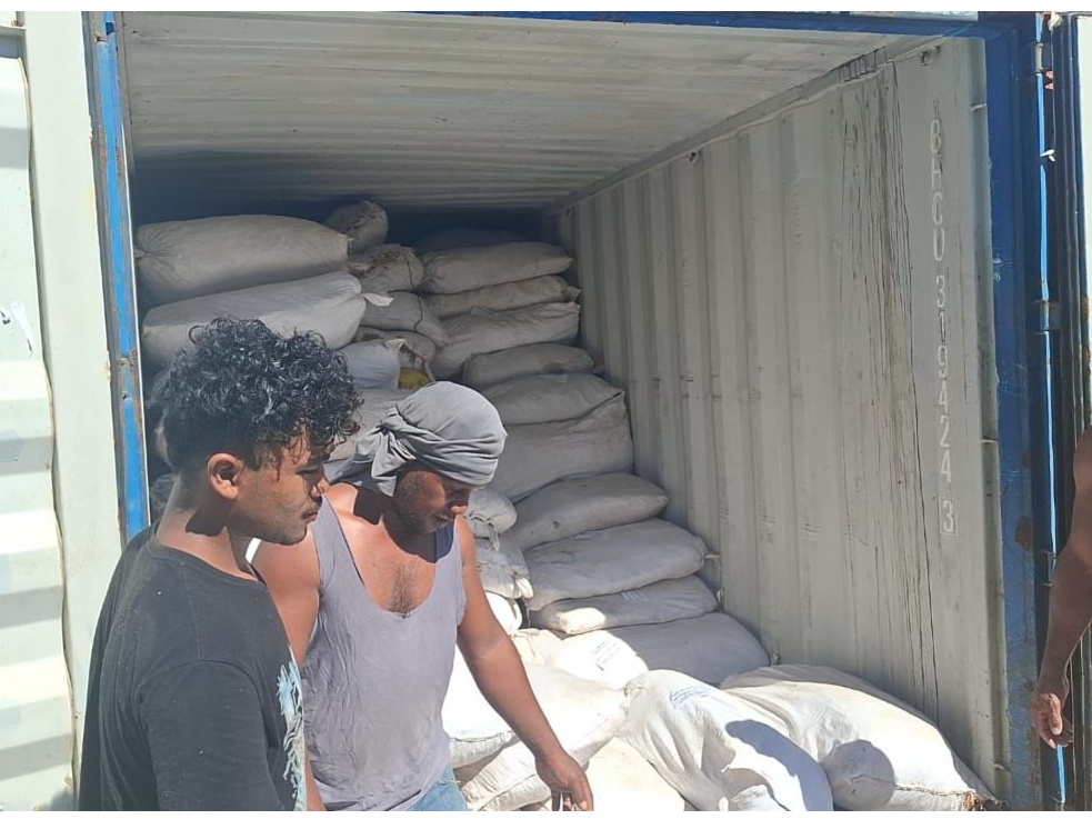 Dried golden seaweed 6