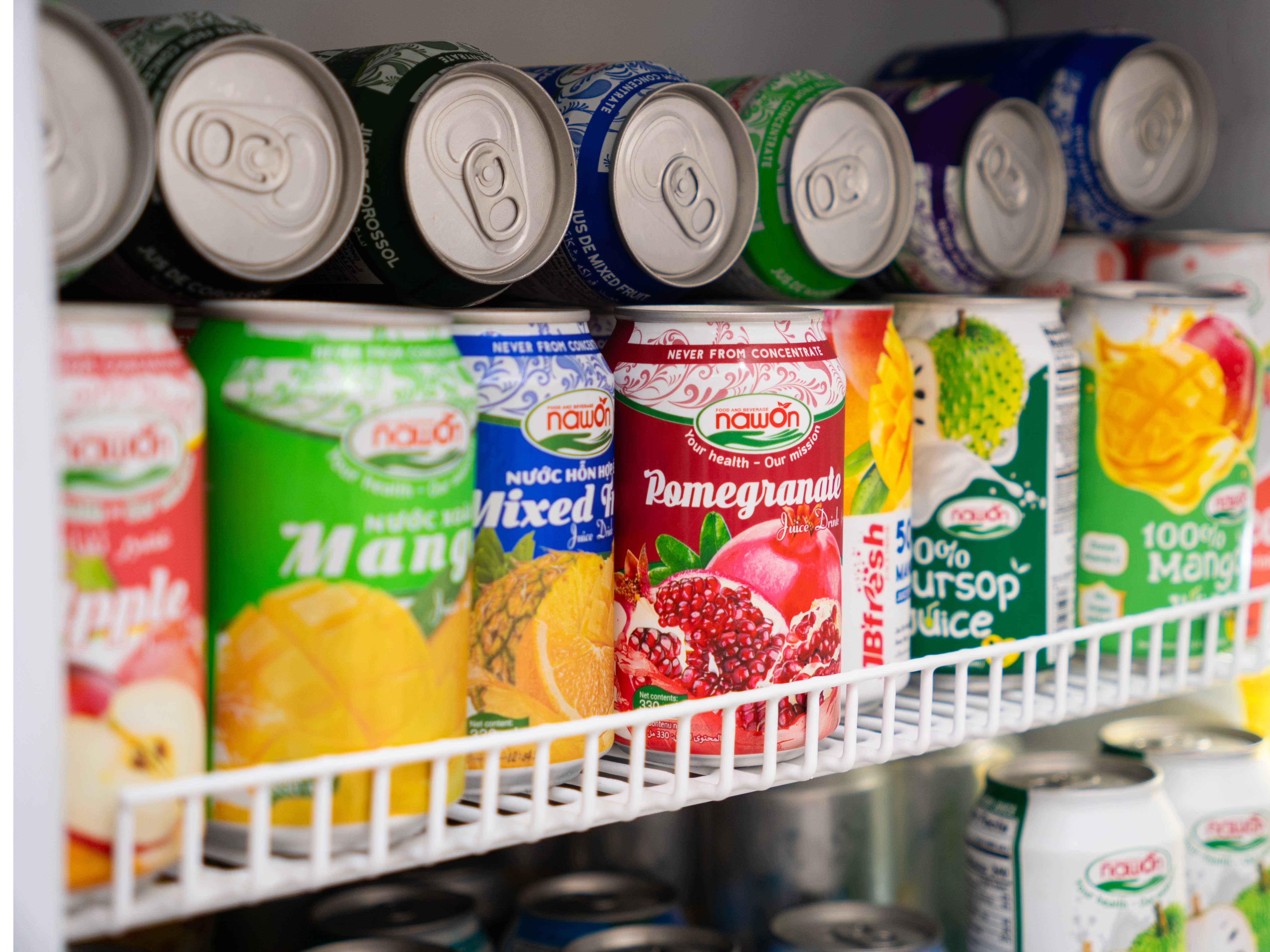 Best Quality Tropical Fruit Juice canned 330ml Soft Drink Wholesale NAWON in Vietnam OEM Free Sample Low MOQ ISO 3