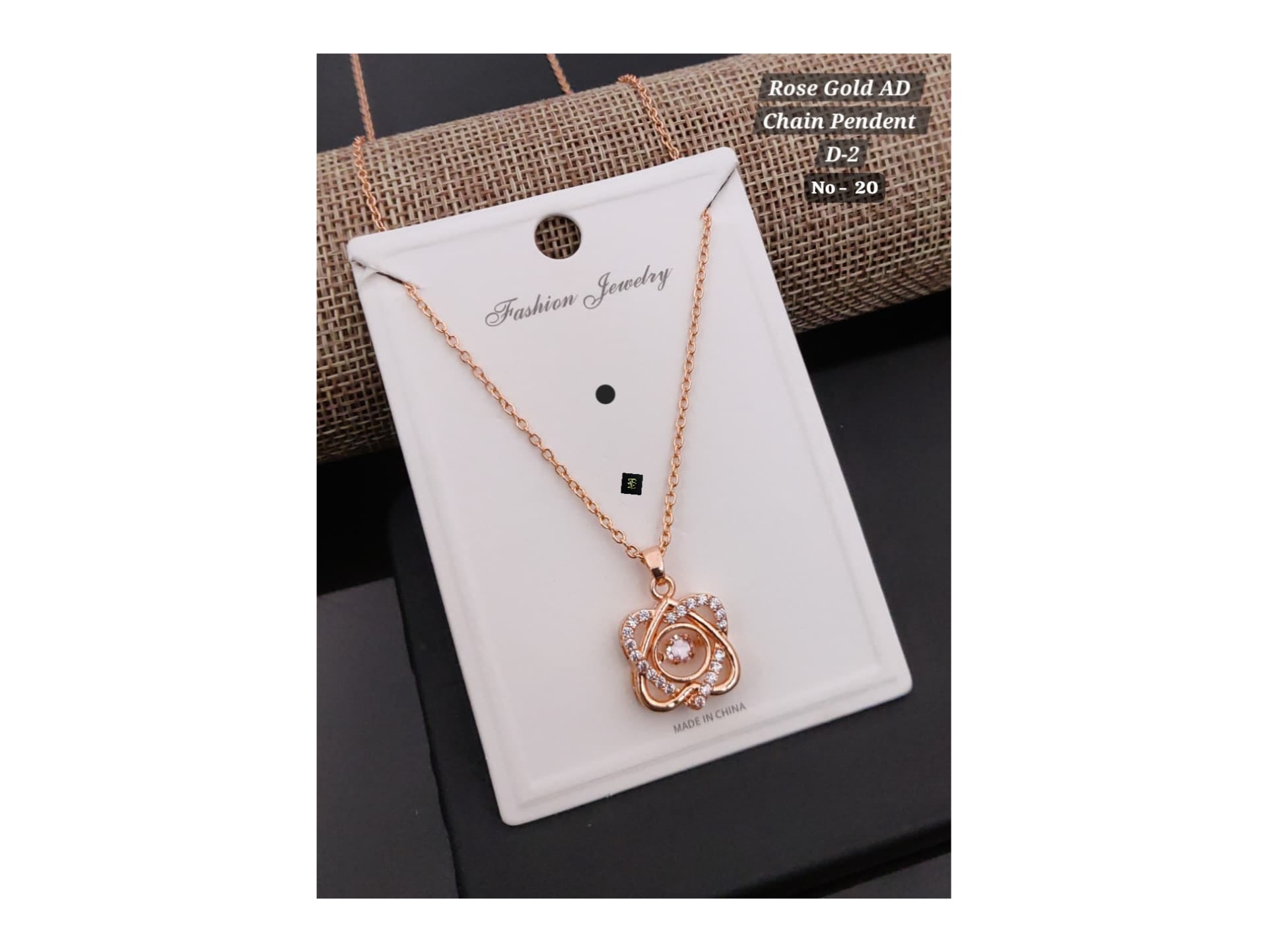 Ladies special chain with pandant set 2