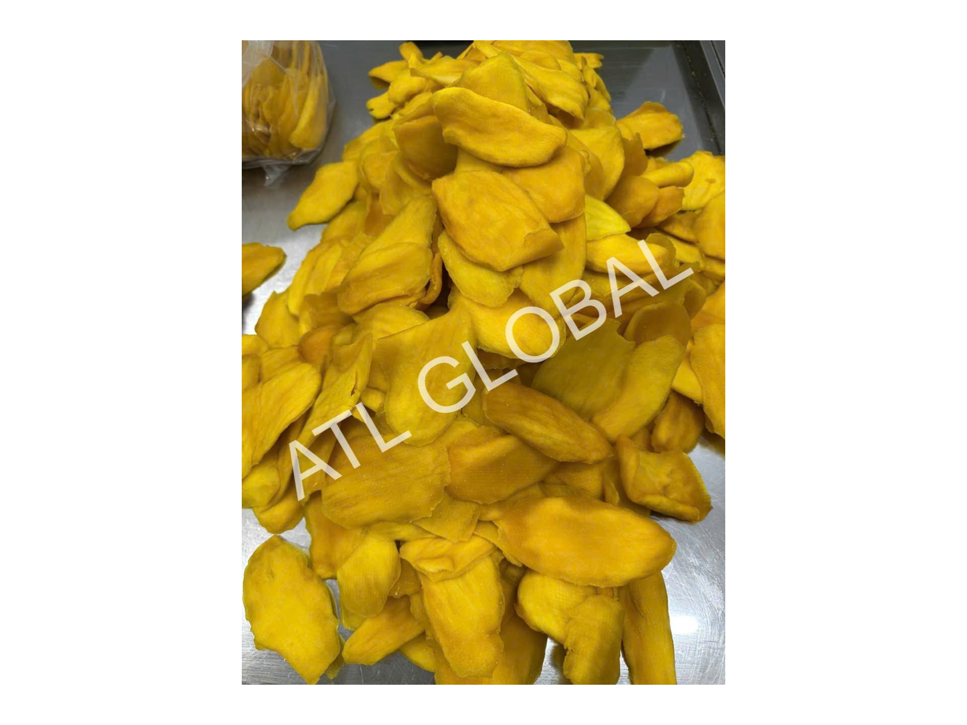 SOFT DRIED MANGO DICE 2