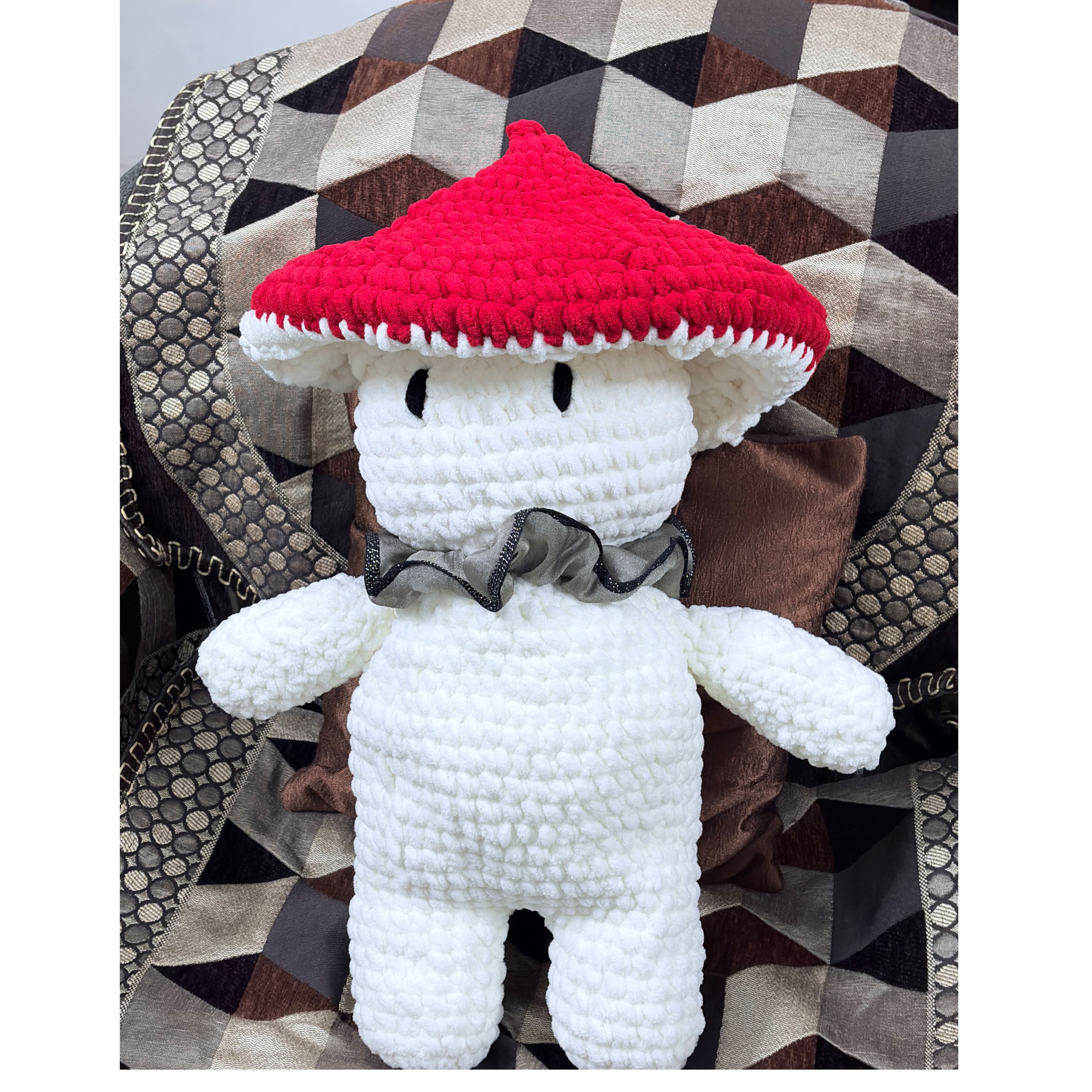 Viral Handmade Crochet Mushroom Guy - Wholesale Gifts & Crafts