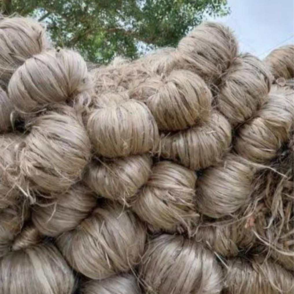 Bulk Supply of Mixed-Grade Raw Jute Fiber for Industrial Applications - Wholesale Raw Materials